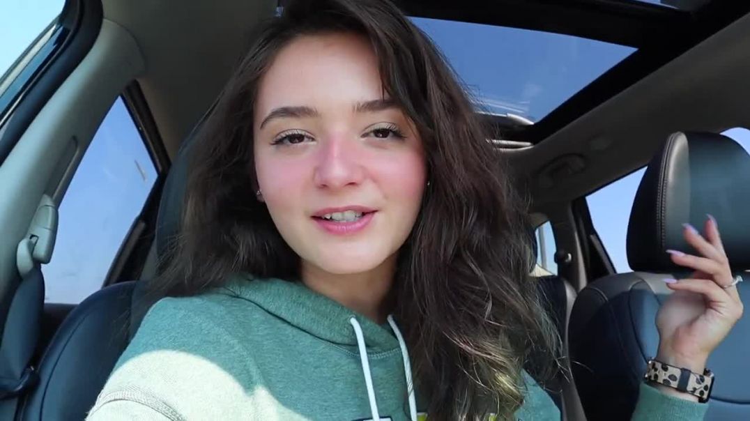 vlog 🍓🪴 summer days in my life, book haul, ulta haul, my summer skin routine, golfing!