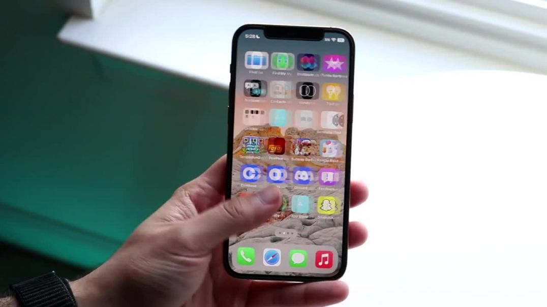 iOS 16 Release Date, Features, Changes,  More! (RC Review)