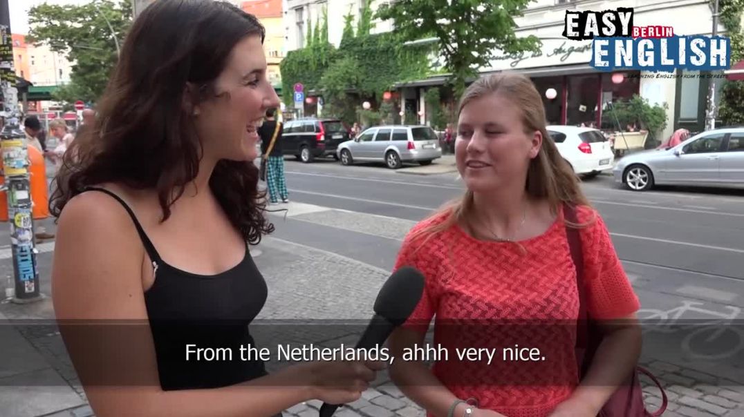 ⁣Easy English 20 - Getting To Know Berlin