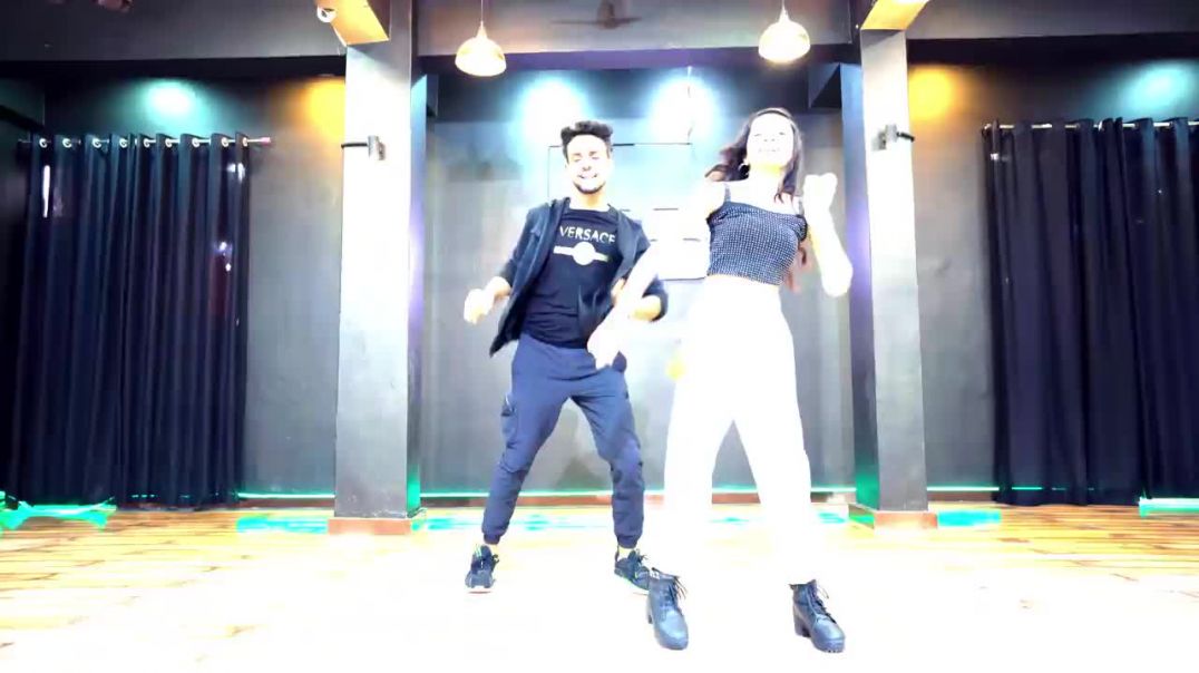 Punjabiyaan Di Dhee Dance Video - Guru Randhawa - Nritya Performance