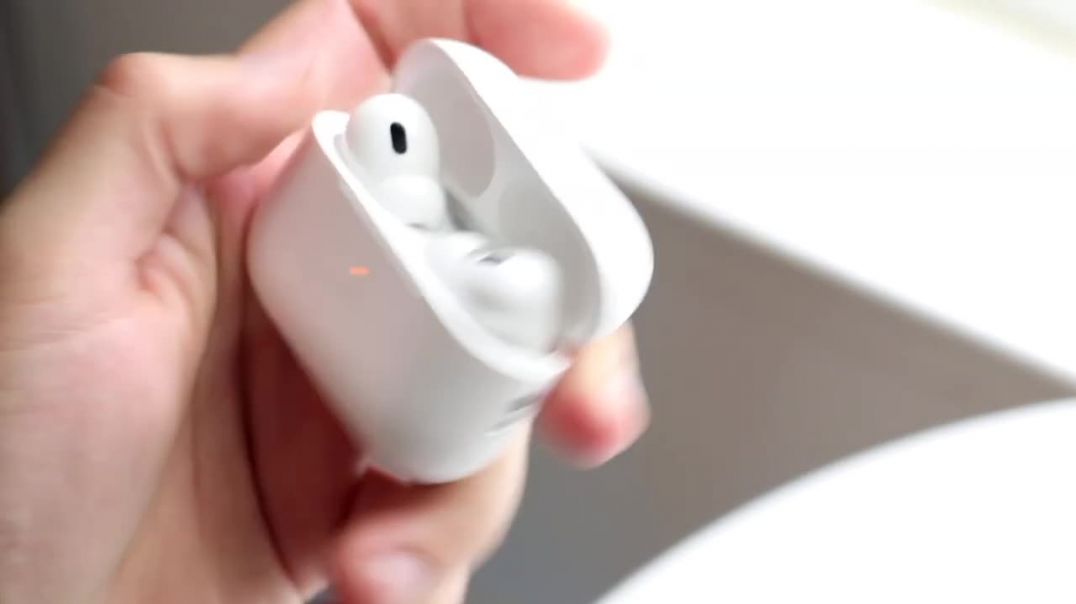 AirPods Pro 2 Vs AirPods 3! (Comparison) (Review)