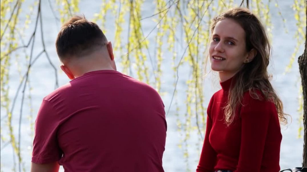 ⁣Ladki ko friend se GF kaise banaye Psychological Tricks to Attract Girls How to impress a Girl