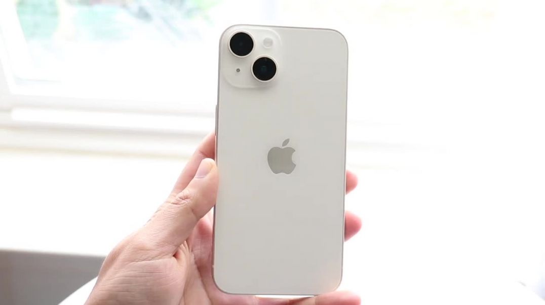 iPhone 14 Vs iPhone 13 Mini! (Comparison) (Review)