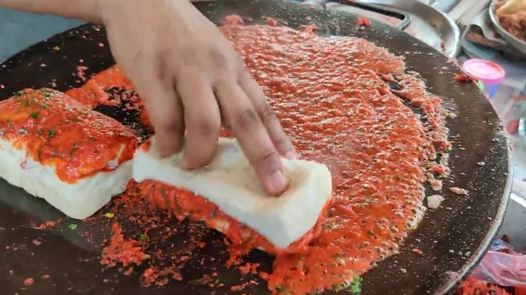 Famous Masala Vada Pav of Mumbai _ Indian Street Food
