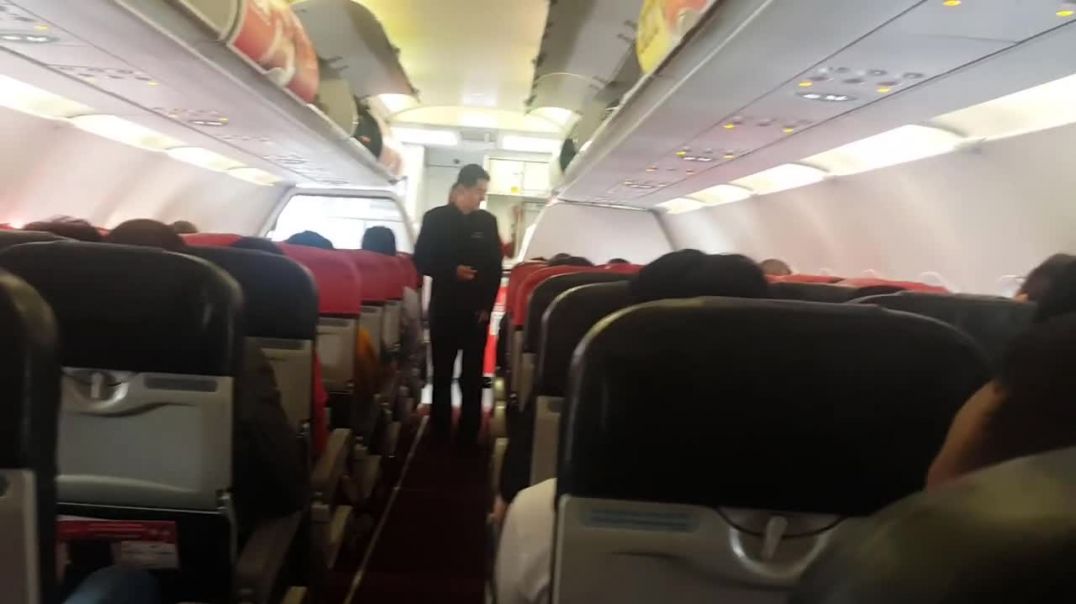Flying With Airasia To Singapore - World's Best Low Cost Carrier Skytrax