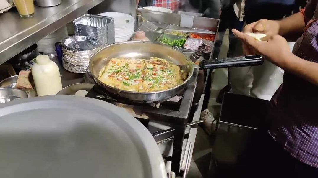 India Fastest Omelet Making _ Bread Cheese Omelette _ Indian Street Food