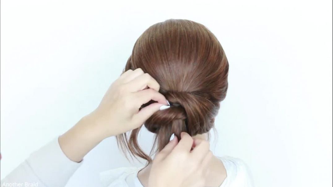 Easy Updo for Short to Medium Hair