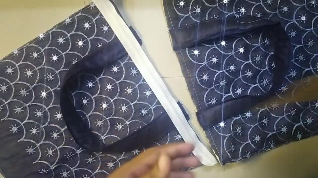 ⁣Beautiful Ladies Bag Cutting And Stitching _ Purse Making At Home With Cloths _bag Kaise Banate Hain