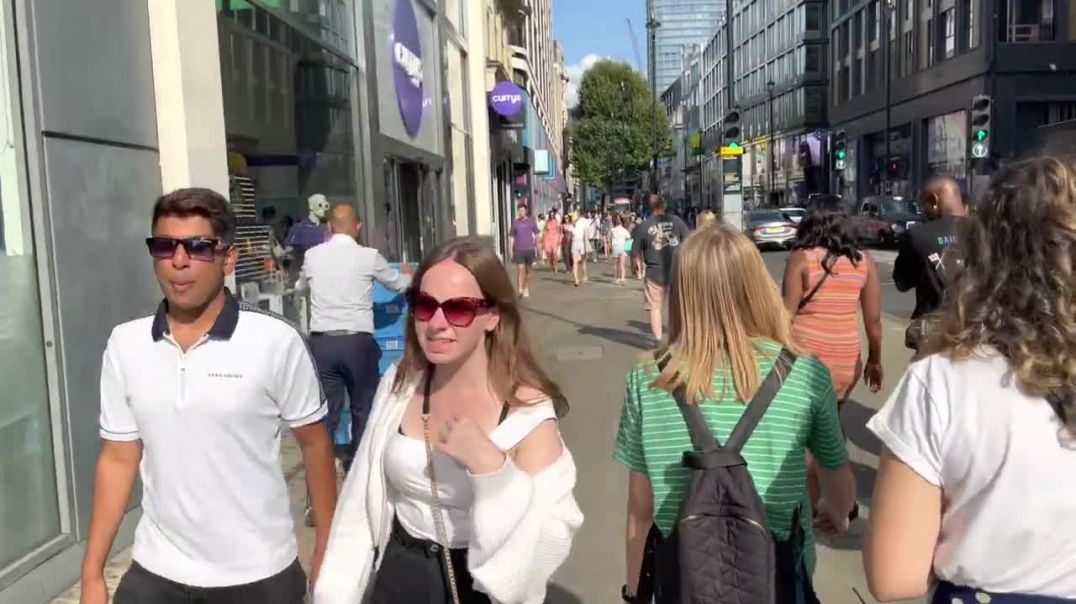 England, London City Street Virtual Walking Tour Around The City