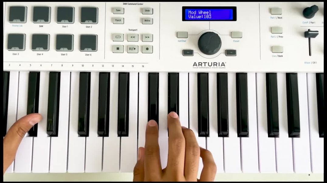 Suhana Safar Aur Ye Mausam Haseen - कोई भी पीयानो पर सीख जाएगा Easy Piano Tutorial The Kamlesh