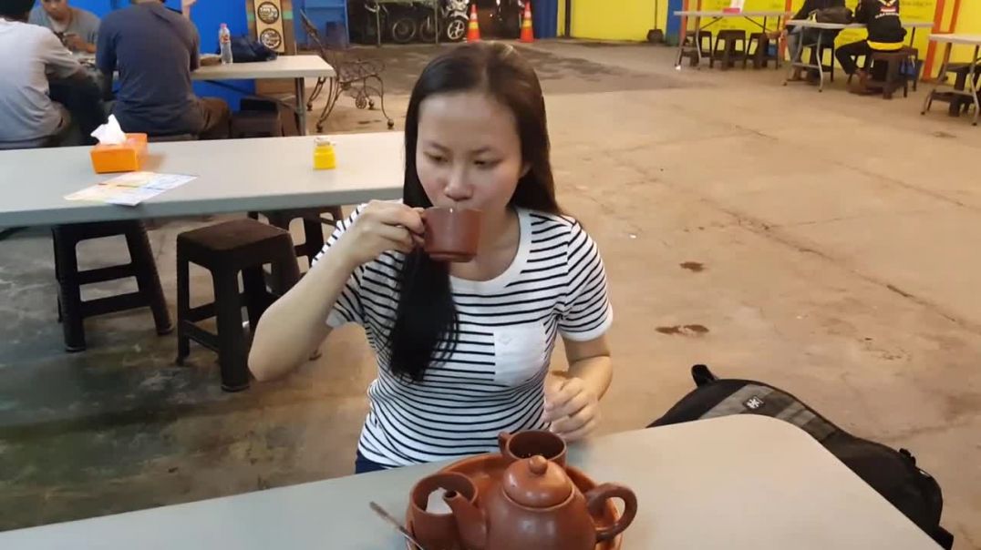 Authentic Indonesian Street Food - Delicious Indonesia
