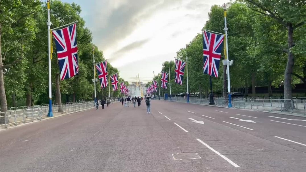 ⁣England, London City Tour June 2022 _ 4k Hdr Virtual Walking Tour Around The City _ Summer In London