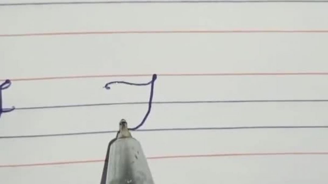 ⁣How To Write Cursive F ✍🏻 कर्सिव F कैसे लिखें #cursive #f #online #study #education #shorts