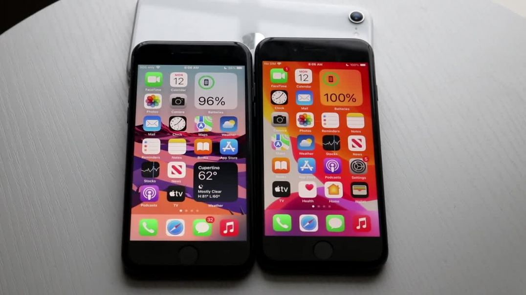 iOS 16 Vs iOS 15 On iPhone 8! (Speed Comparison)