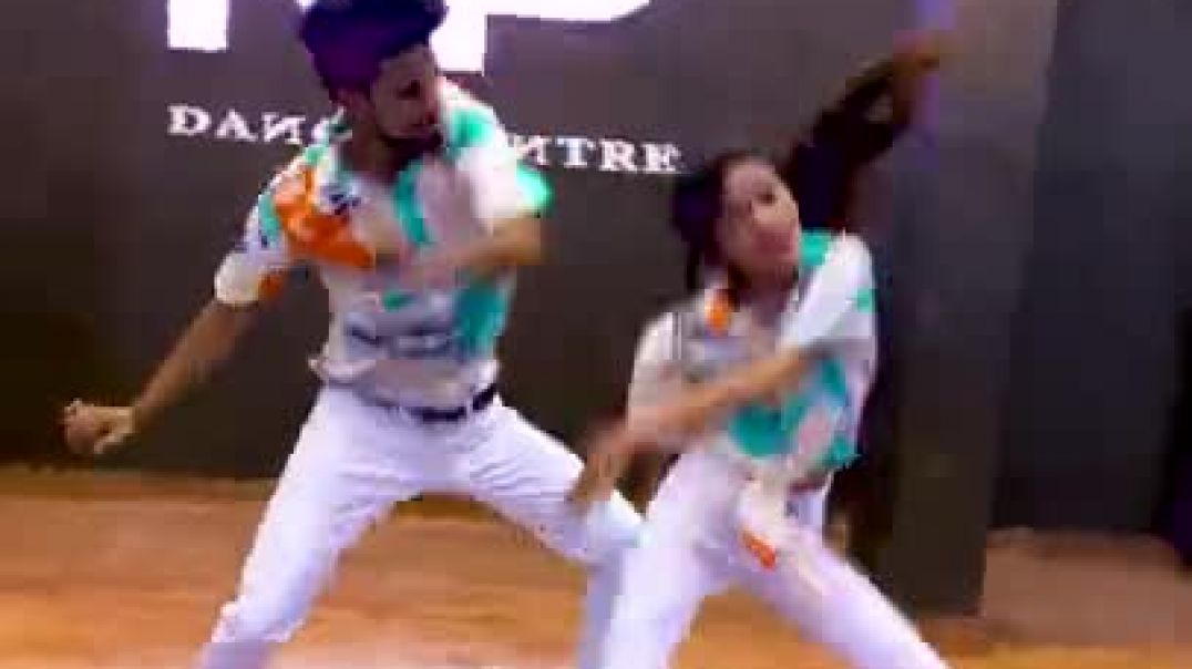 Booty Shake Shorts Dance Video - Tony Kakkar, Hanshika Motwani - Nritya Performance #Shorts