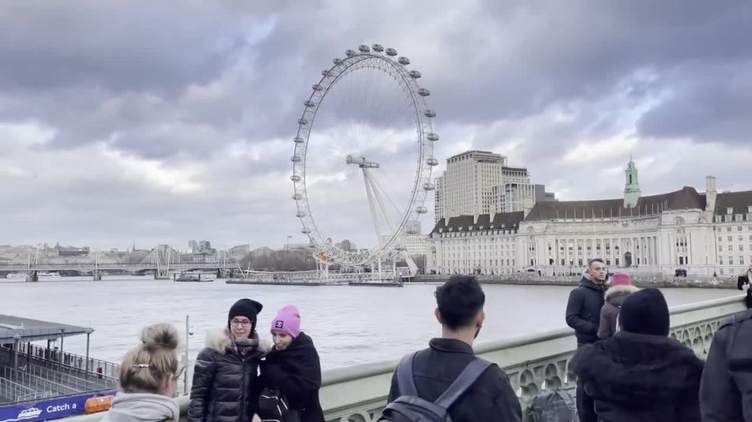London Walking Tour _ Storm Eunice Londoners Blown To The Ground As 122mph Winds Cause Chaos