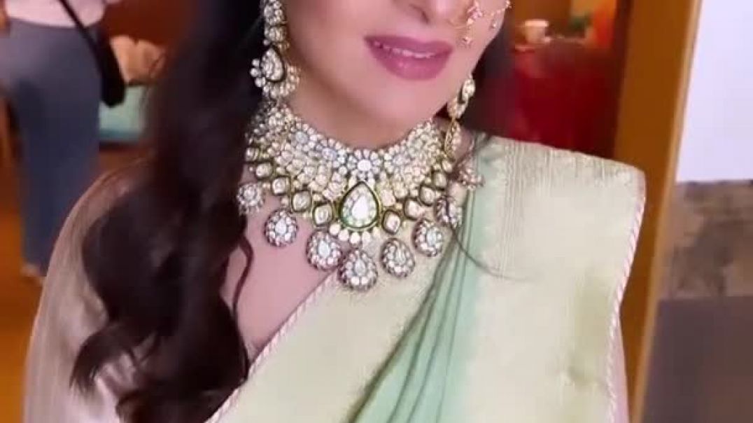 ⁣Kalpana Shah- Namrata Soni- Makeup- Saree Draping -Sari - Sari draping