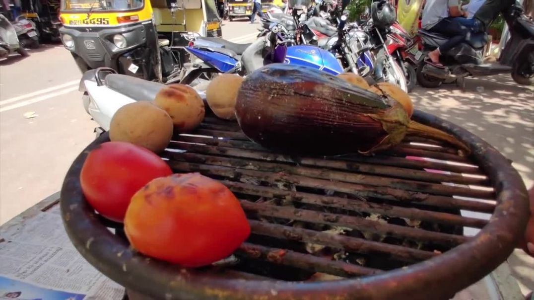 Mumbai Unseen Street Food _ Litti Chokha _ Indian Street Food
