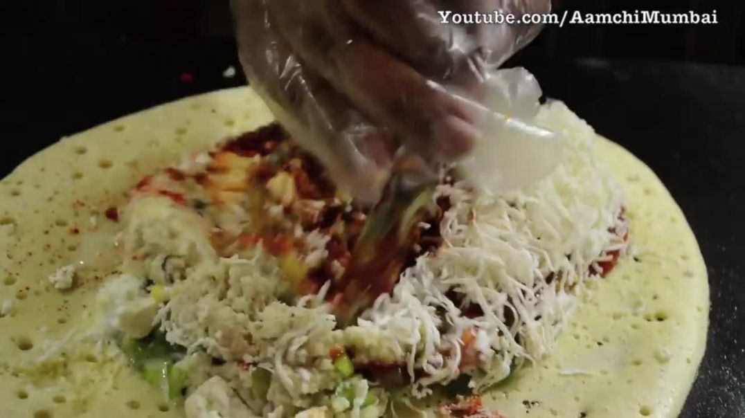 ⁣SILVER MELTING Cheese Dosa _ SILVER on top of Dosa _ Indian Street Food