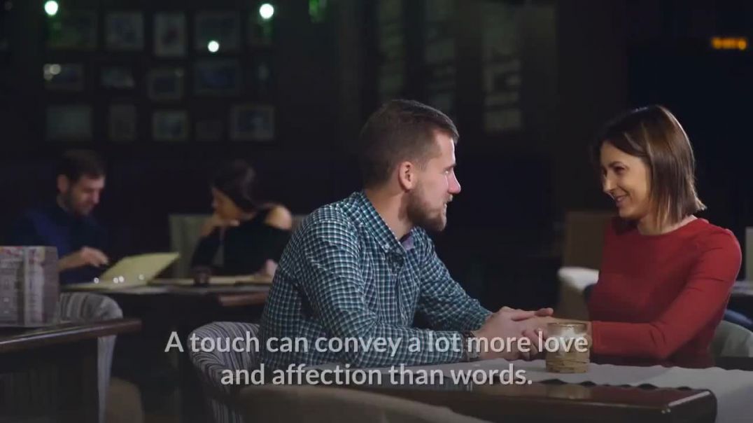 ⁣9 Touches to feel connected and loved _ Dating Tips For Men & Women