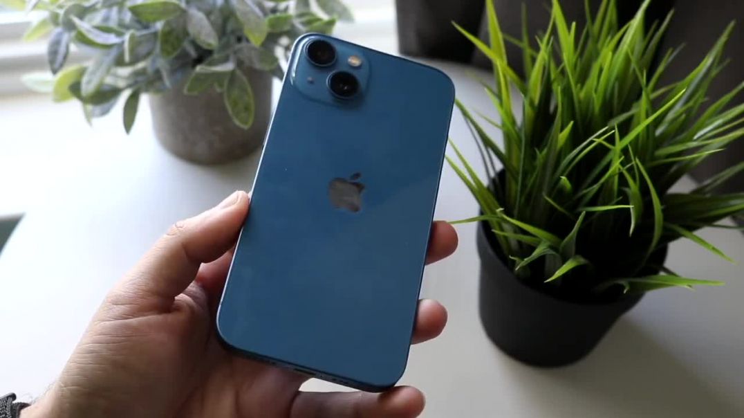 ⁣Best iPhones To Buy In Late 2022