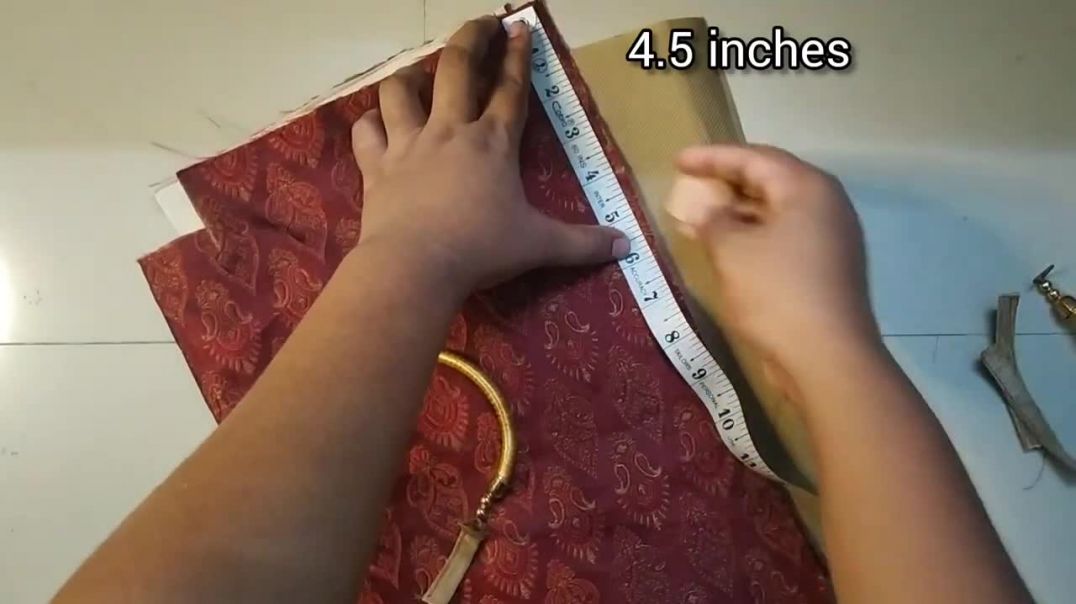 ⁣Ladies Bag - Single Cut And Bag Ready _ How To Make Zipper Handbag _ Purse Making At Home With Cloth