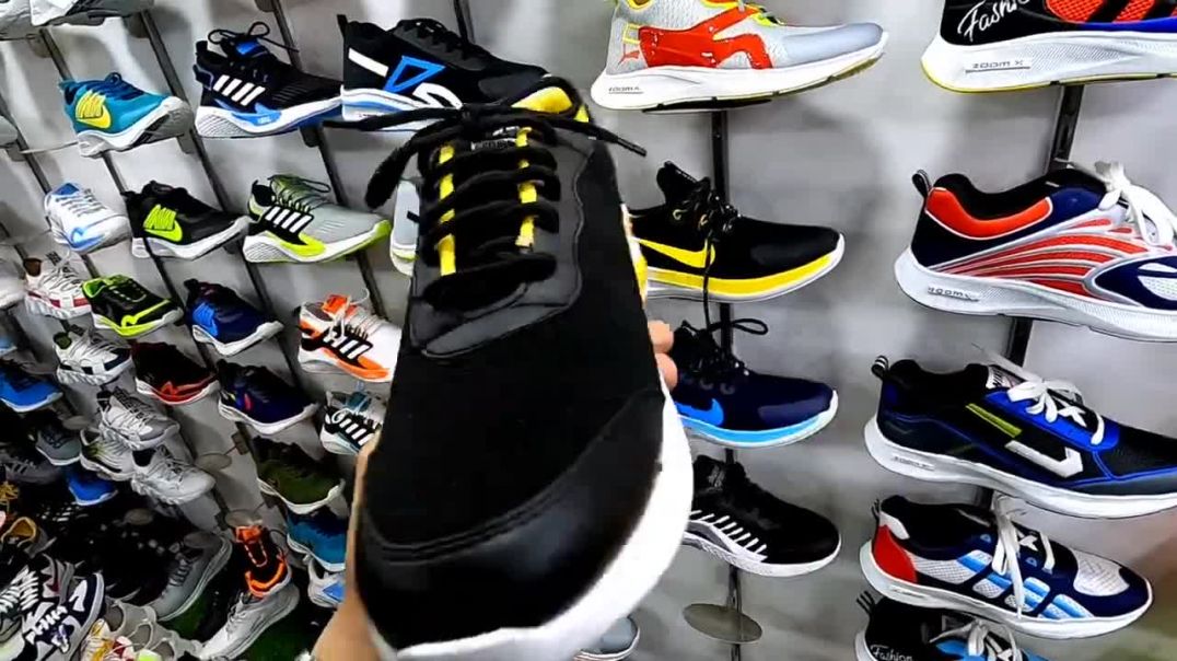 ₹300 से कम में लो सारे जूते _ Imported Look Shoes Wholesale Market In Delhi _ Agra Shoes Market __
