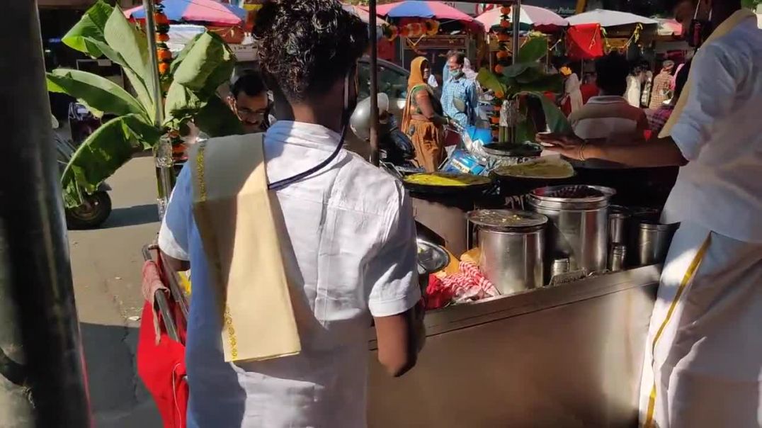 Flying Dosa of India _ Rajnikanth Style Dosa in Mumbai _ Indian Street Food