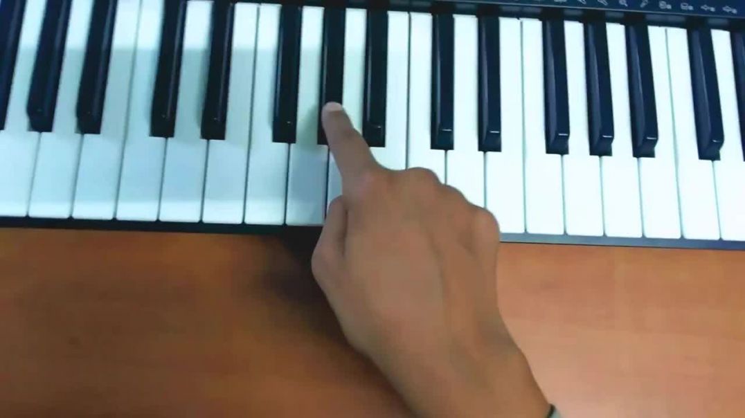 Aasiq Surrender Hua ( Piano Tutorial ) Badrinath Ki Dulhaniya The Kamlesh