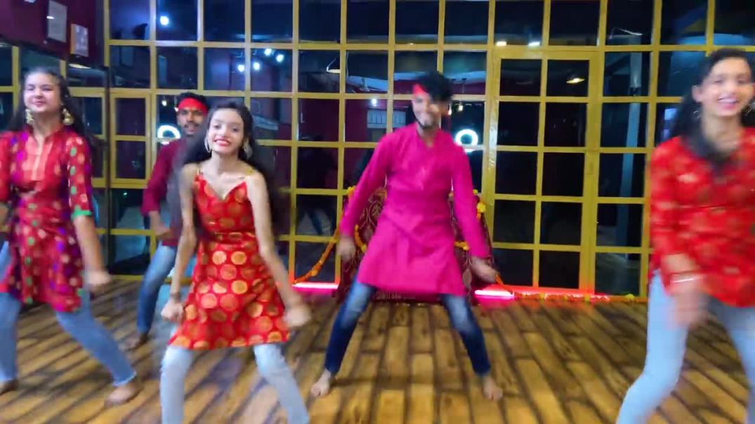 ⁣Suno Ganpati Bappa Morya - Dance Video - Bollywood Dance Choreography