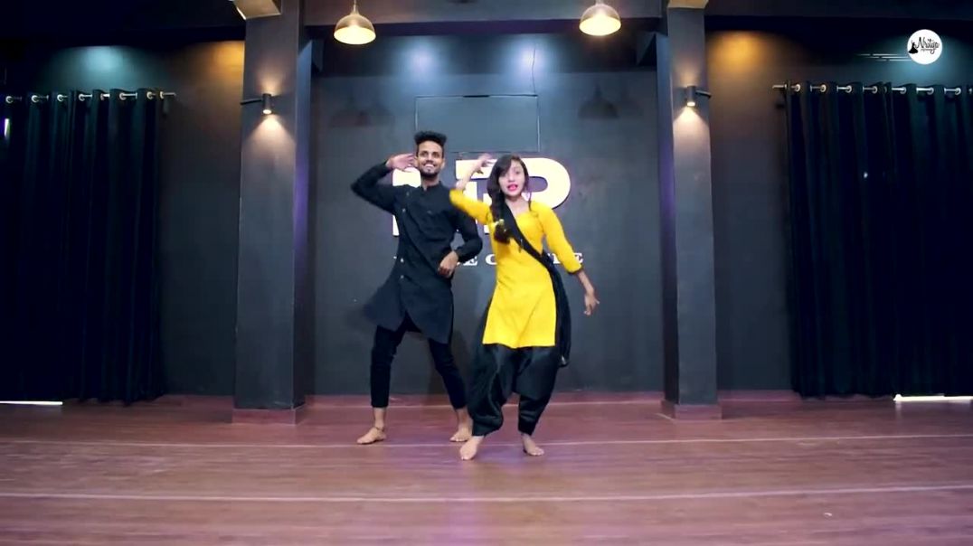 Chamak Challo Dance Video - Sapna Chaudhary, Renuka Panwar - Bollywood Dance Choreography