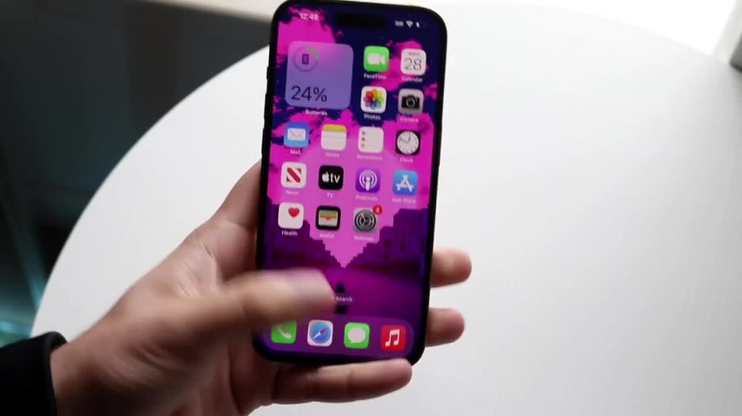⁣Your Typing On Your iPhone Wrong
