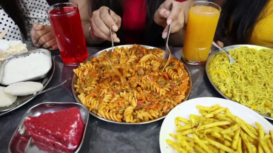RED FOOD Vs YELLOW FOOD Vs WHITE FOOD CHALLENGE Maggi, Red Sauce Pasta, Idli Food Challenge