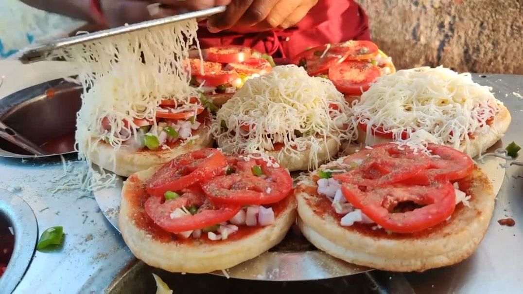 Indian Man Selling Burgers on his Tuk Tuk Rickshaw _ Indian Street Food