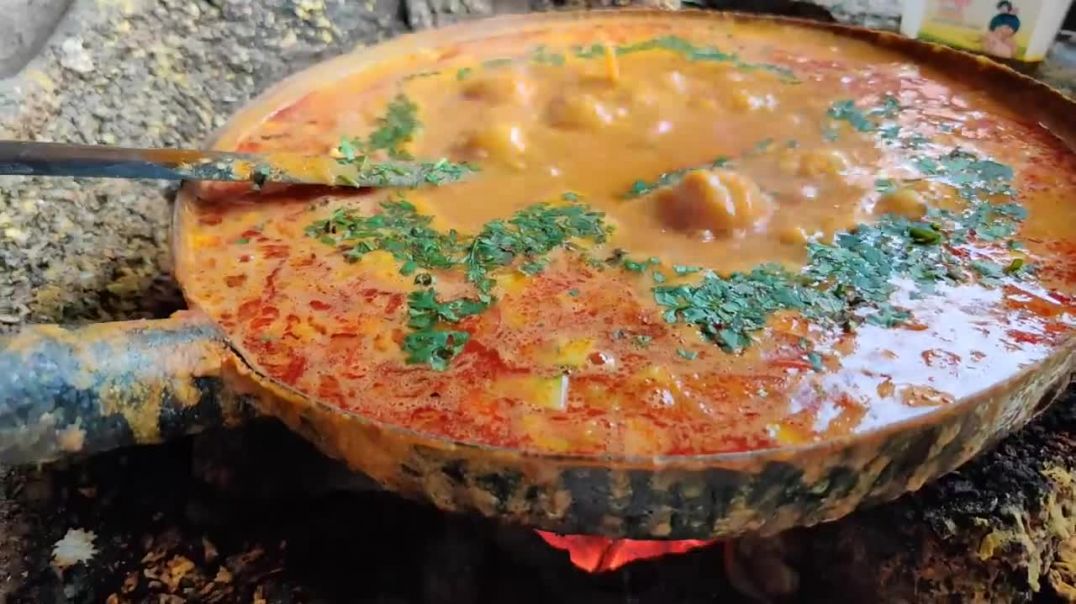 ⁣Famous Butter Dal of Nagpur _ Dhaba Style Dal Rice _ Indian Street Food