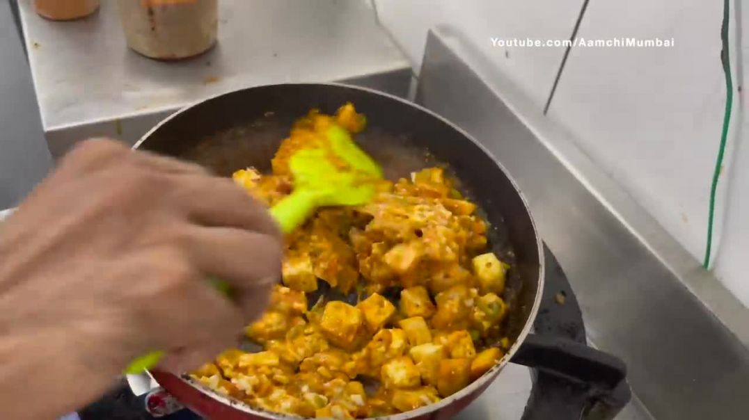MATKA PIZZA of Mumbai _ Clay Cup Pizza _ Indian Street Food