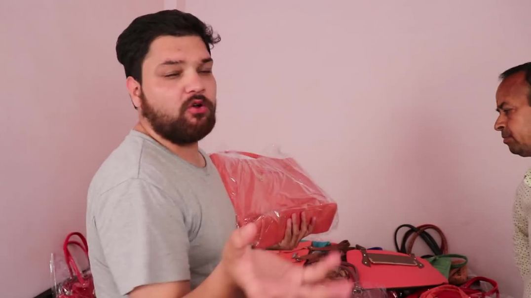 400 वाला bag केवल 100 Rs मैं __ Single piece Heavy Discount  __ On ladies bags __ godown