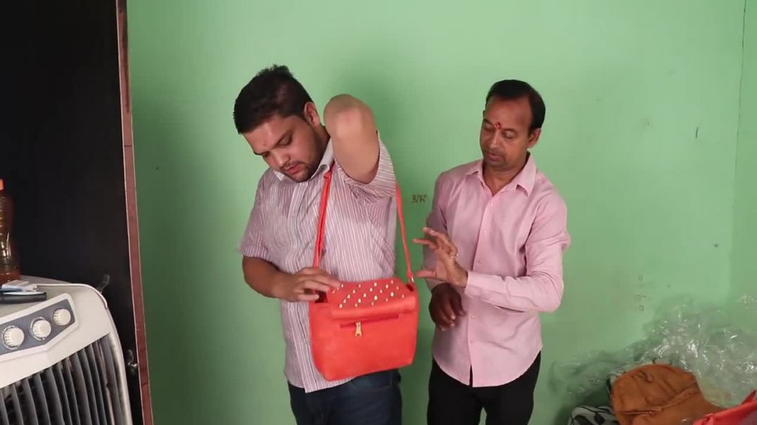 wholesale bags only 100 Rs से शुरू __ लेडीज bags का बिजनस शुरू कीजिए या अपने लिए लीजिए एक दाम