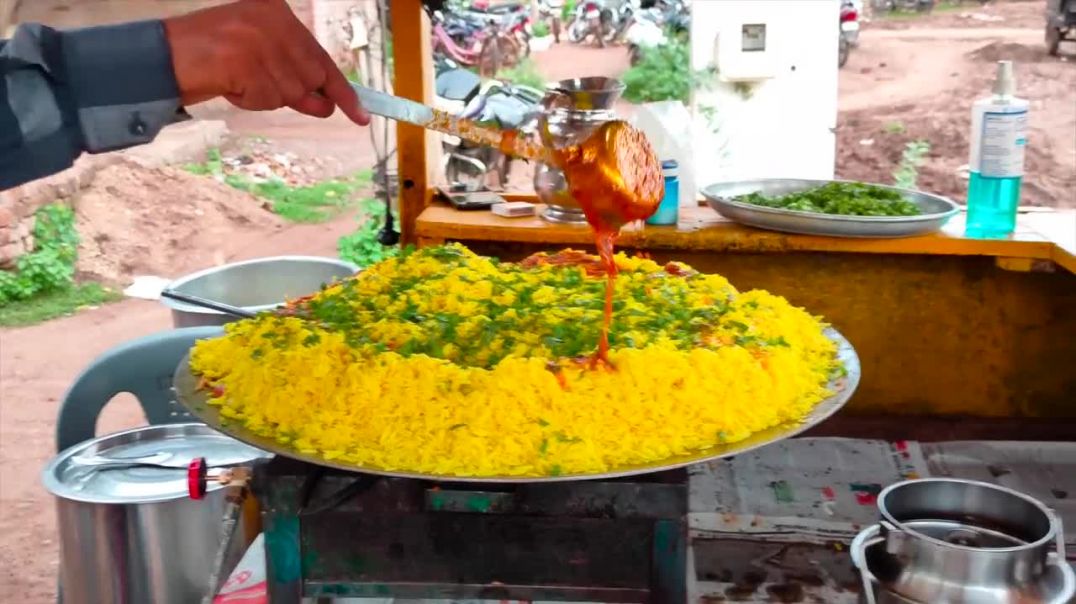 ⁣Mumbai Style Tawa Pulav in Gujarat _ Huge Tawa Pulav Making _ Indian Street Food