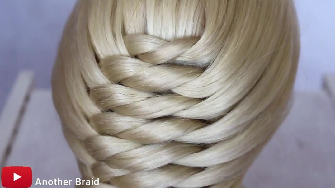COOL HAIRSTYLES TO MAKE UNDER A MINUTE _ EASY AND FAST BRAIDED AND KNOTED HAIRSTYLE