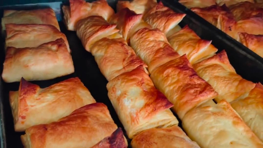 ⁣Live Puff Making in Indian Bakery _ Crispy Flaky Puff _ Indian Street Food
