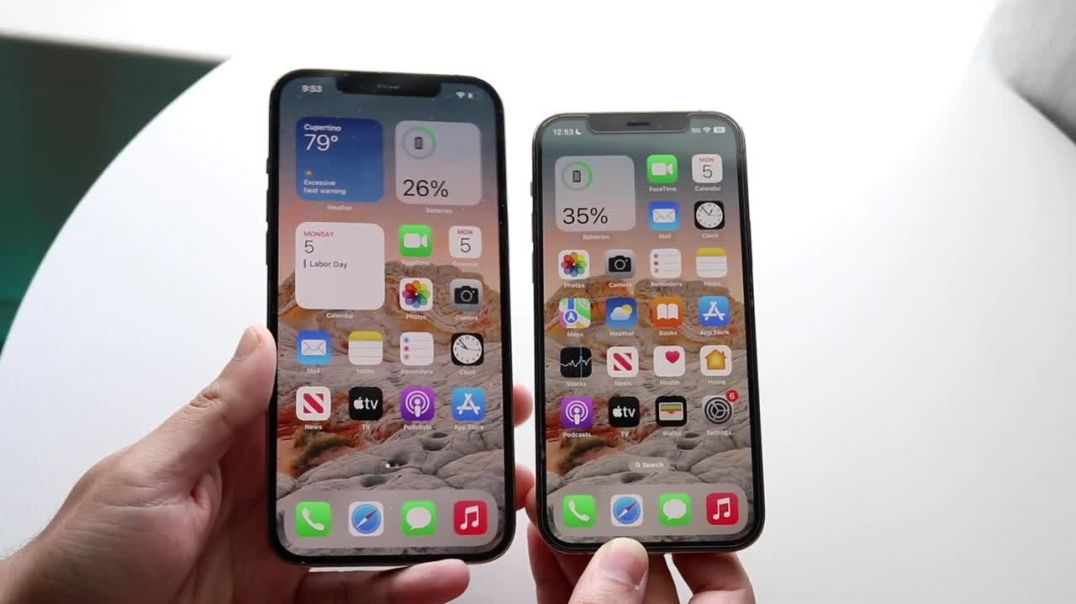 iPhone 12 Pro Vs iPhone 12 Pro Max In 2022! (Comparison) (Review)