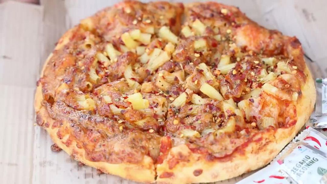 ⁣Spicy Pasta Pizza and Tomato Pasta Pizza Eating Challenge Pizza Challenge Food Challenge