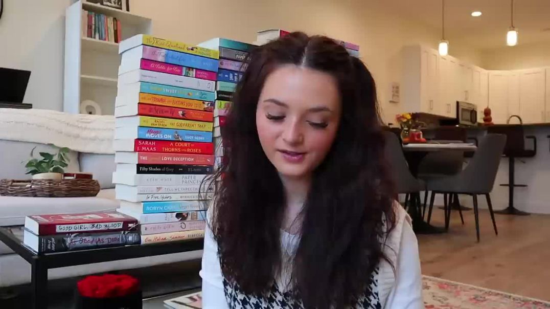 ⁣Every Book I Own But Haven’t Read YET… 📖✨_My Physical Tbr