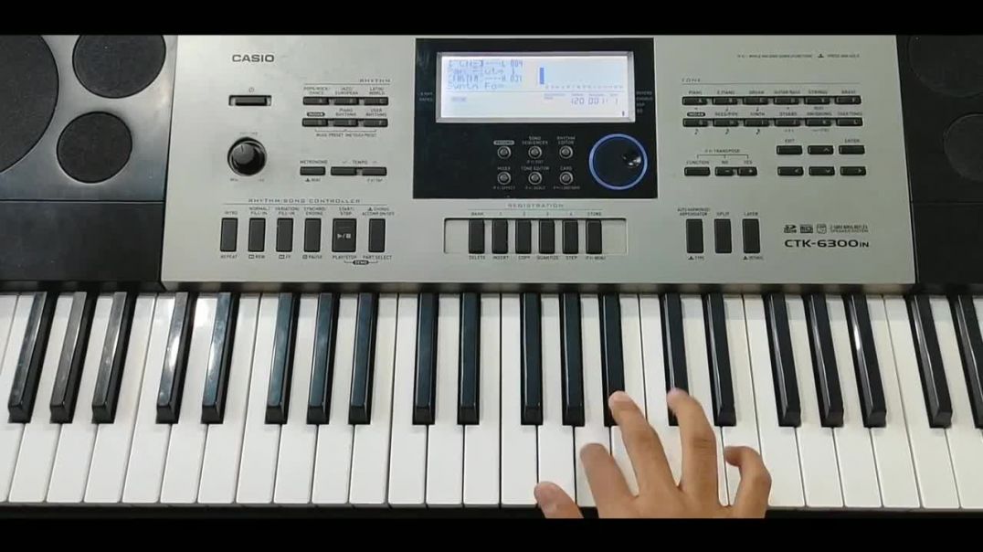 Humko Humise Chura Lo - शानदार गाने को पियानो पर बजाना सीखे Easy Piano Tutorial Mohabbatein