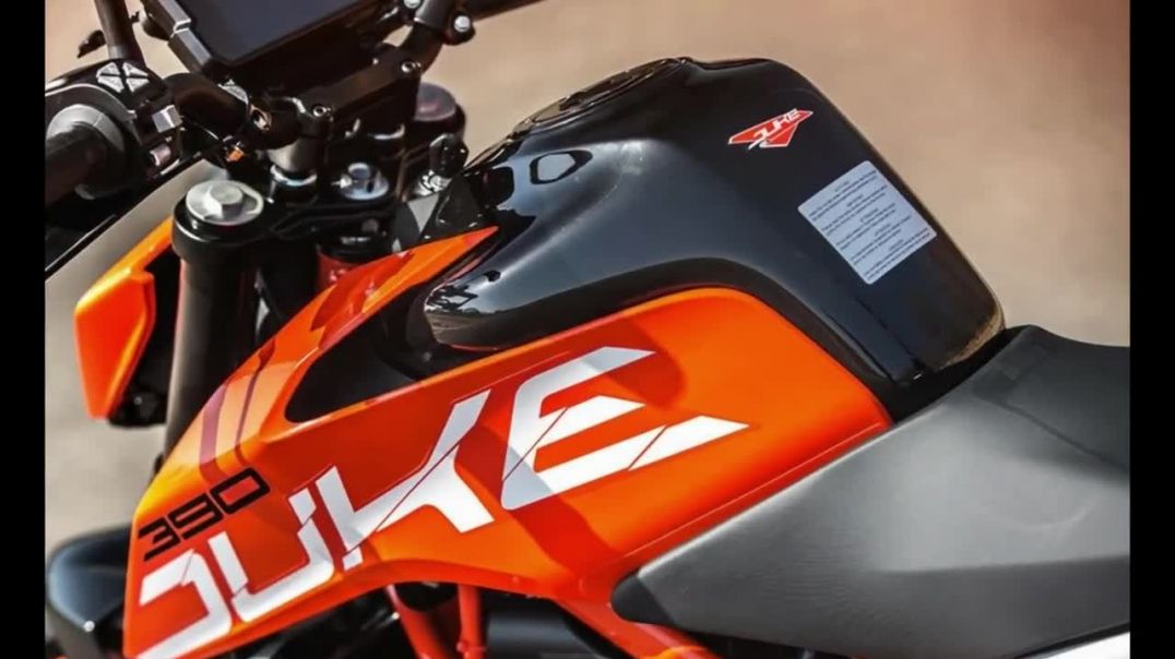 2019 BAJAJ DOMINAR 400 VS 2019 KTM DUKE 390 DETAILED COMPARISON DOMINAR 400 VS DUKE 390