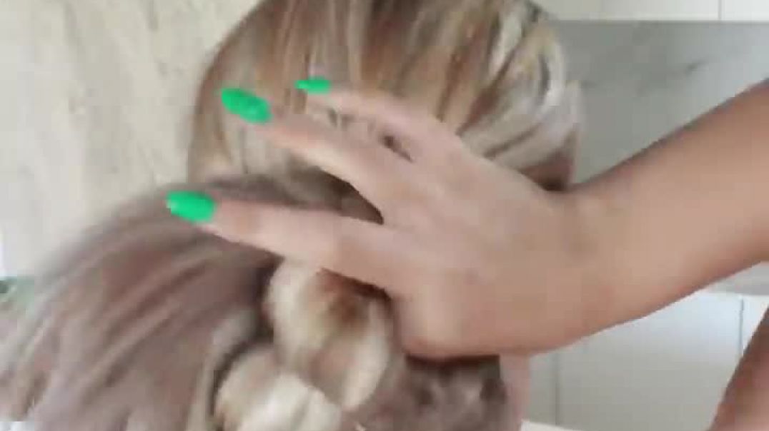 Easy No Elastic Ponytail Hair Hack