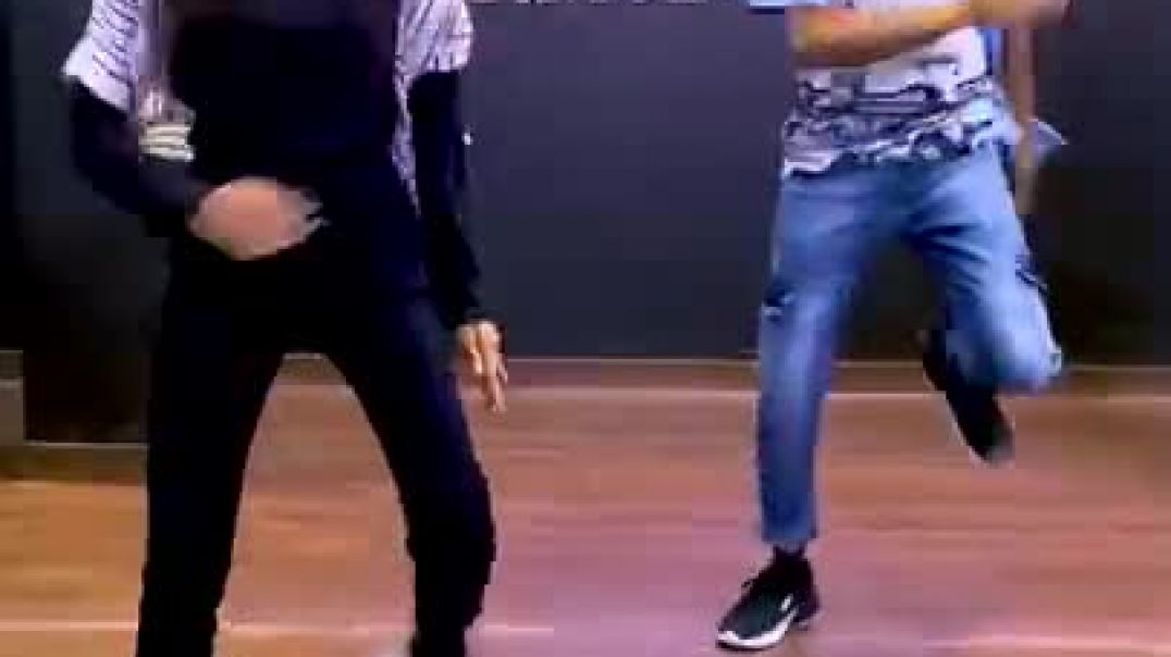 ⁣Mujhko Yaad Sataye Teri - Dance Video - #Shorts X BehindTheScene - Nritya Performance