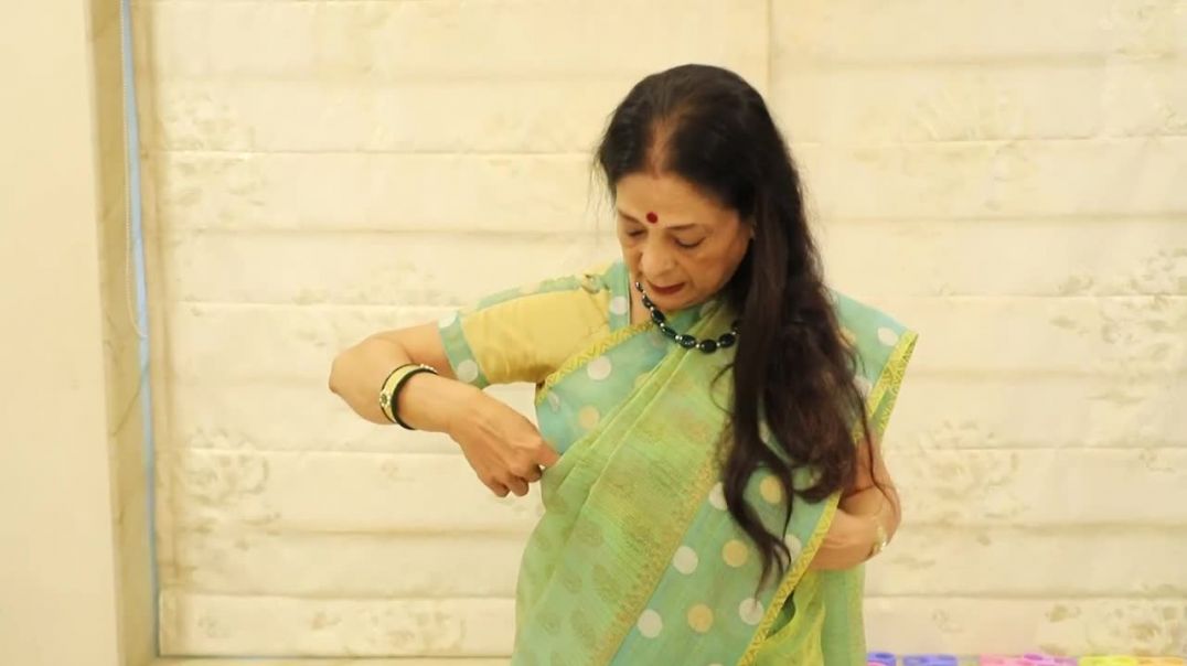 Saree Draping Tips_ Kalpana Shah  Sari Drapes_ Saree Draping_ Saree Border_ Chest Border_