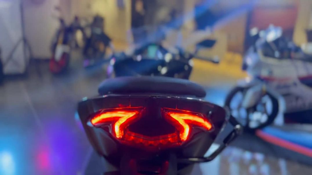 ⁣2022 BMW G 310RR Black Colour Detailed Walkaround Review